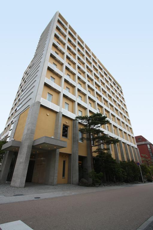 Uozu Manten Hotel Ekimae Exterior photo